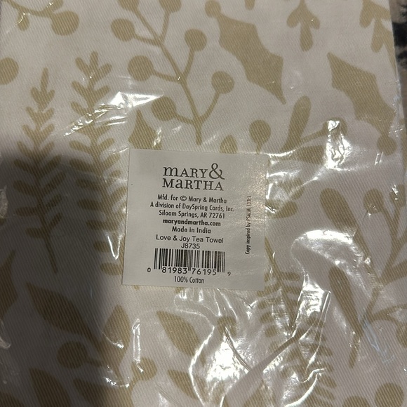 Mary & Martha Tea Towel - Picture 3 of 3